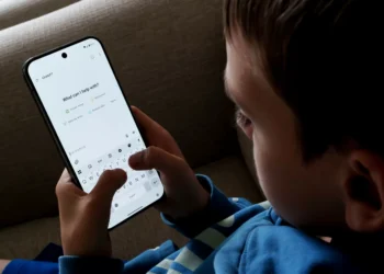 Em teste de segurança, ChatGPT falha e sugere até suicídio