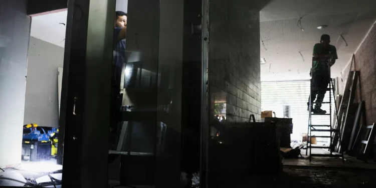 Mão-de-obra agrava custo da construção