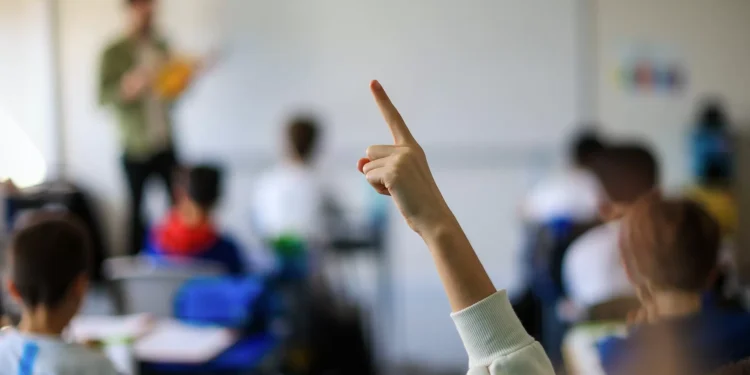 Governo aprova 65,7 milhões de euros para financiar ensino profissional privado