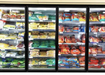 Alimentos ultraprocessados ou comida de verdade: qual faz você perder mais peso?