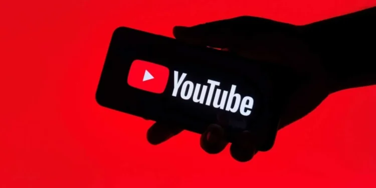 YouTube aceita pagar Trump por excluir sua conta em 2021
