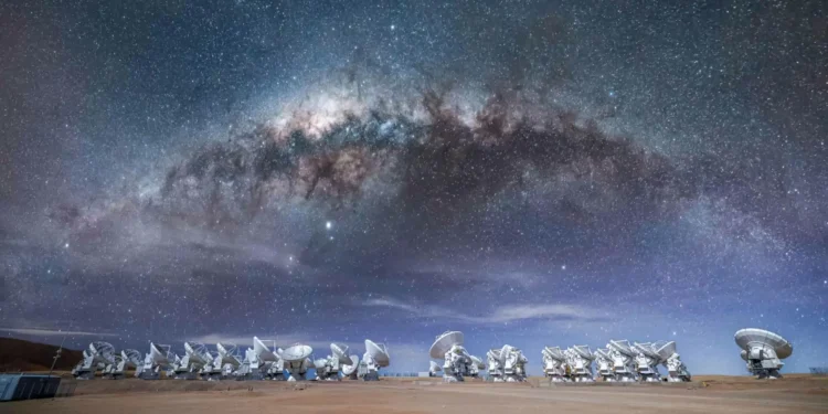 Brasileiros usarão um dos maiores telescópios do mundo para desvendar buracos negros