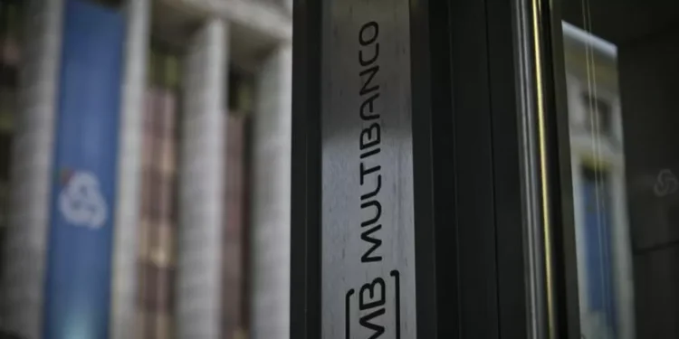 Multibanco aproveita 40.º aniversário para introduzir voz de IA nas caixas