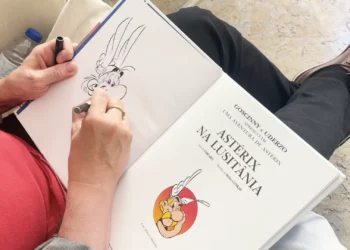 BD “Astérix na Lusitânia” vai sair em mirandês em fevereiro de 2026