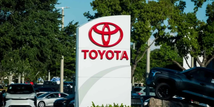 Baterias de estado sólido para carros elétricos tem avanço importante