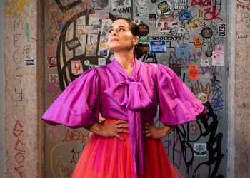 Cristina Branco: “Senti necessidade cívica de voltar a cantar Zeca Afonso”