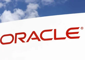 Ataque em falha da Oracle atingiu mais de 100 empresas, alerta Google