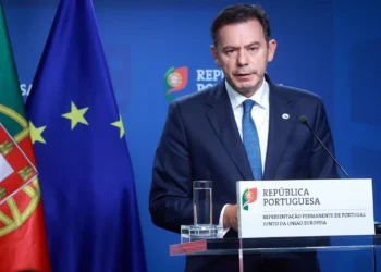 Consenso sobre empréstimo de reparações à Ucrânia “não está fácil de alcançar”, diz Montenegro