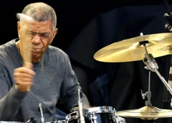 Morreu o baterista de jazz Jack DeJohnette, aos 83 anos