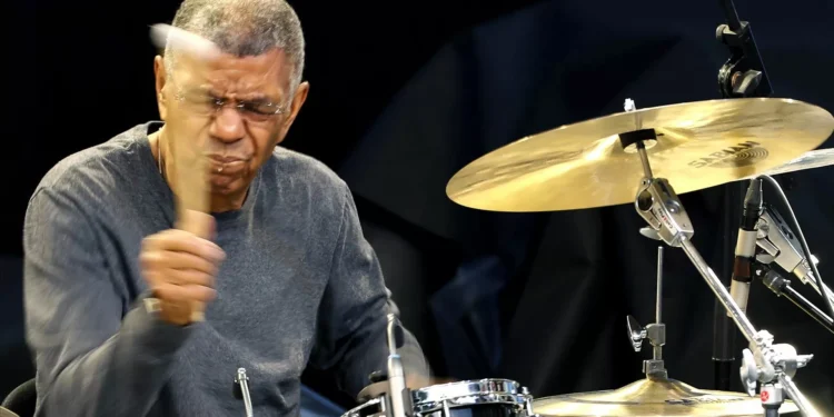 Morreu o baterista de jazz Jack DeJohnette, aos 83 anos