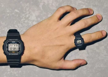 Casio lança novo anel-relógio G-Shock que cabe no dedo