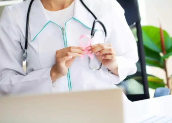 Câncer de mama e as descobertas tecnológicas que mudaram à medicina