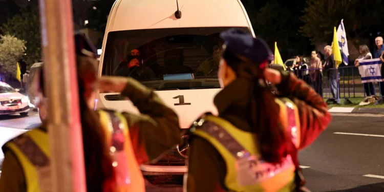 Israel recebeu corpo de refém do Hamas na Faixa de Gaza