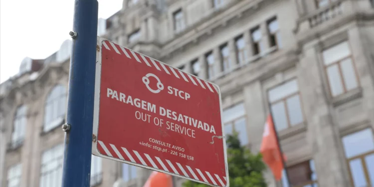 STCP anula adjudicação de 50 autocarros após impugnação