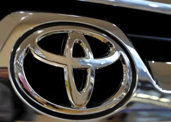 Lucros da Toyota caem 7% entre abril e setembro devido às tarifas dos EUA