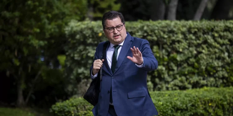 Miranda Sarmento. Baixa produtividade e burocracia são “estrangulamentos” para economia