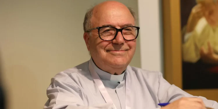 ​Morreu o padre Luciano Cristino, dinamizador da documentação crítica de Fátima