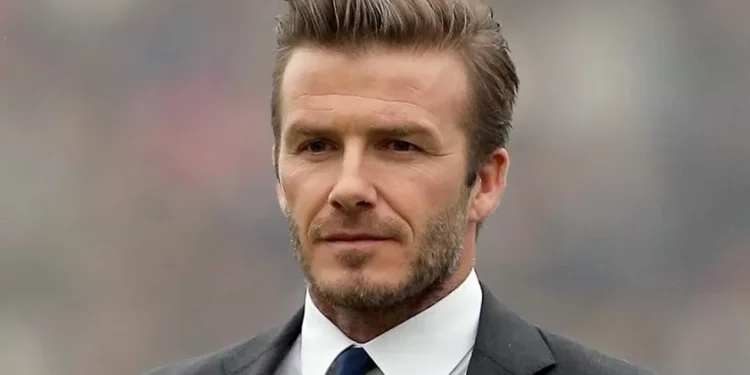 David Beckham nomeado cavaleiro pelo rei Carlos III