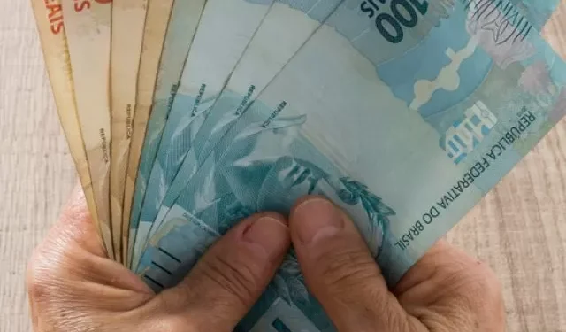 FIIs CPTS11 e VGIP11 puxam pagamentos de FIIs nesta quarta-feira; veja valores