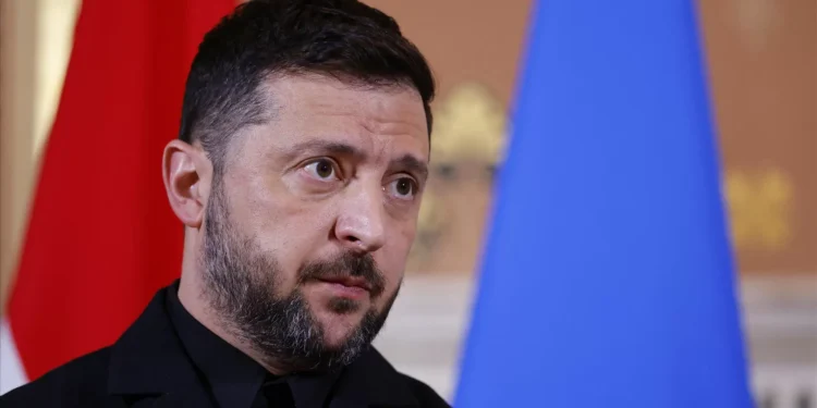 “Há boas ideias.” Zelensky fala com negociadores dos EUA durante uma hora