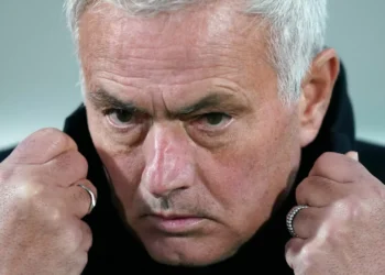 Mourinho chega à vitória 750