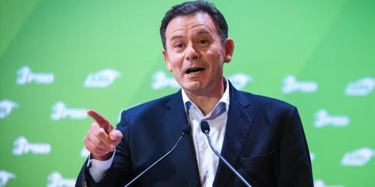 DCIAP responde a Montenegro: “Não houve inversão do ónus da prova”