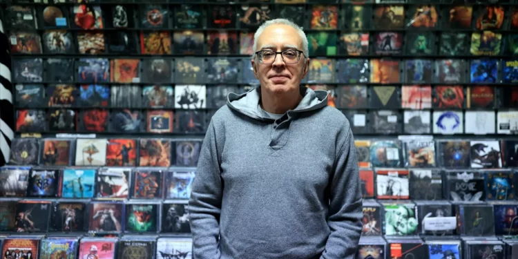 Loja de música Piranha resiste há 30 anos no Porto graças a um “nicho muito fiel”