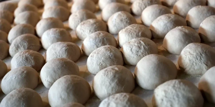 Pão e pastelaria com “ligeiro aumento” de preço em 2026 principalmente devido aos ovos