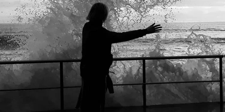 Três mortos e um desaparecido após golpe de mar em Tenerife