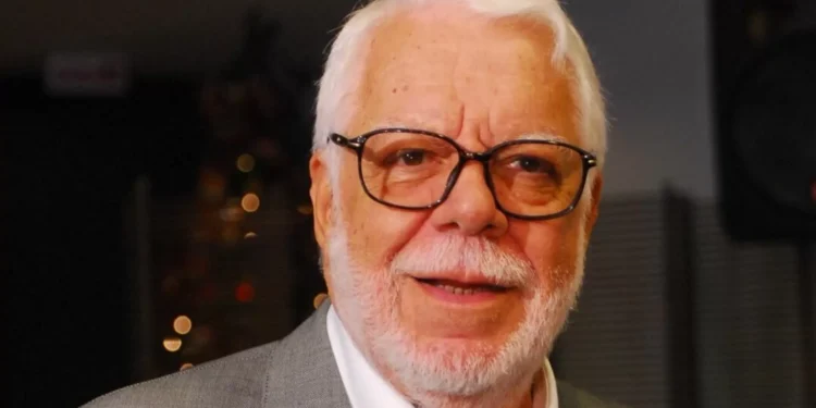 Autor de novelas brasileiras Manoel Carlos morre aos 92 anos