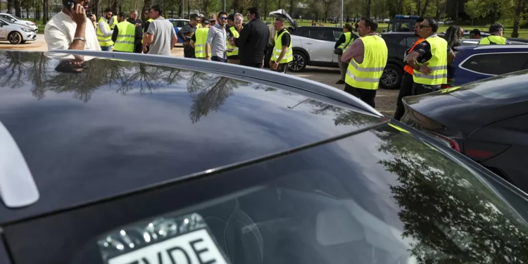 Setor TVDE teve crescimento desregulado e apresenta sinais de exaustão económica