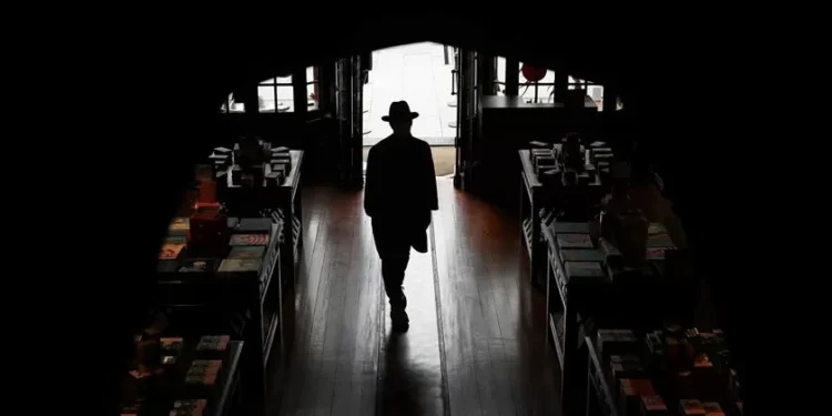 Inéditos de Bolaño e Pessoa e novos livros de Afonso Cruz e Patrícia Reis entre as novidades da Penguin