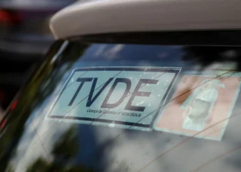 Motoristas de TVDE vão desligar aplicações Uber e Bolt na próxima semana