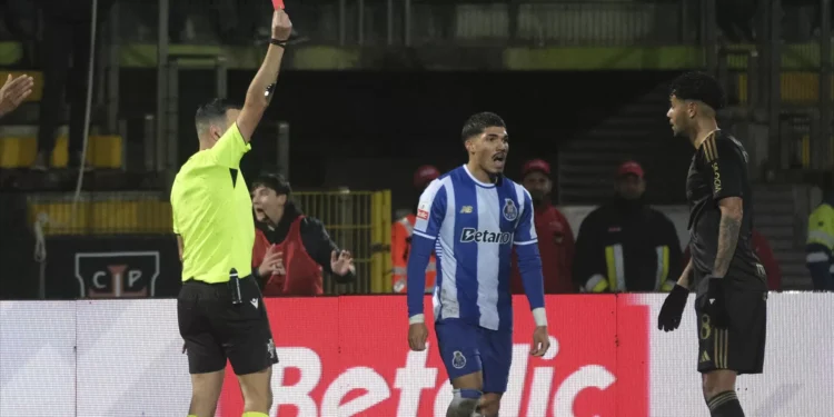 Nota 3 para Pedro Ramalho no Casa Pia-FC Porto. “Aproveitou a nomeação”