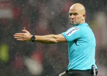 Nota 3 para Luís Godinho. “Penálti mal revertido”