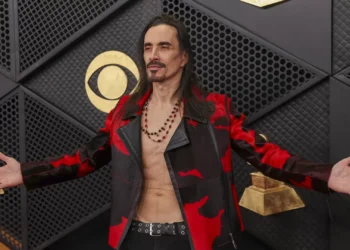 Guitarrista português Nuno Bettencourt vence Grammy