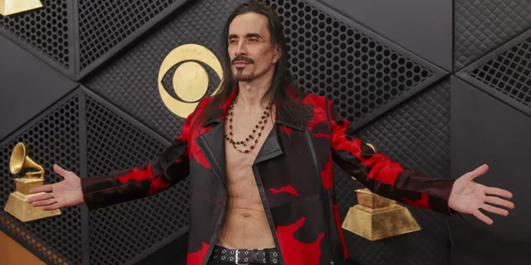 Guitarrista português Nuno Bettencourt vence Grammy