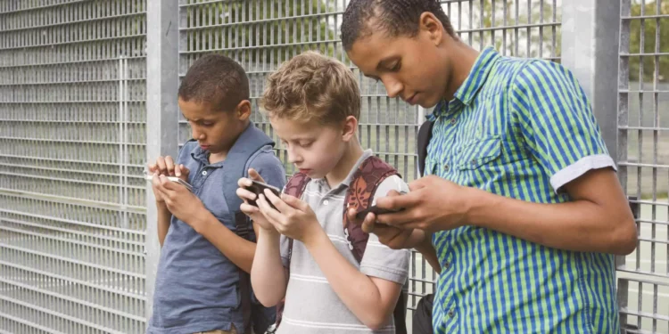 Seu Direito Digital: o que os pais precisam saber sobre o ECA Digital