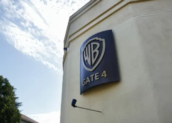 É oficial: Warner Bros assina acordo de 90 mil milhões de euros com Paramount