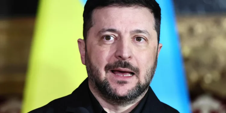 Zelensky anuncia repatriamento de 2.000 crianças ucranianas