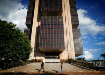 Tesouro Direto: taxas voltam a subir após prévia do PIB mostrar atividade resiliente